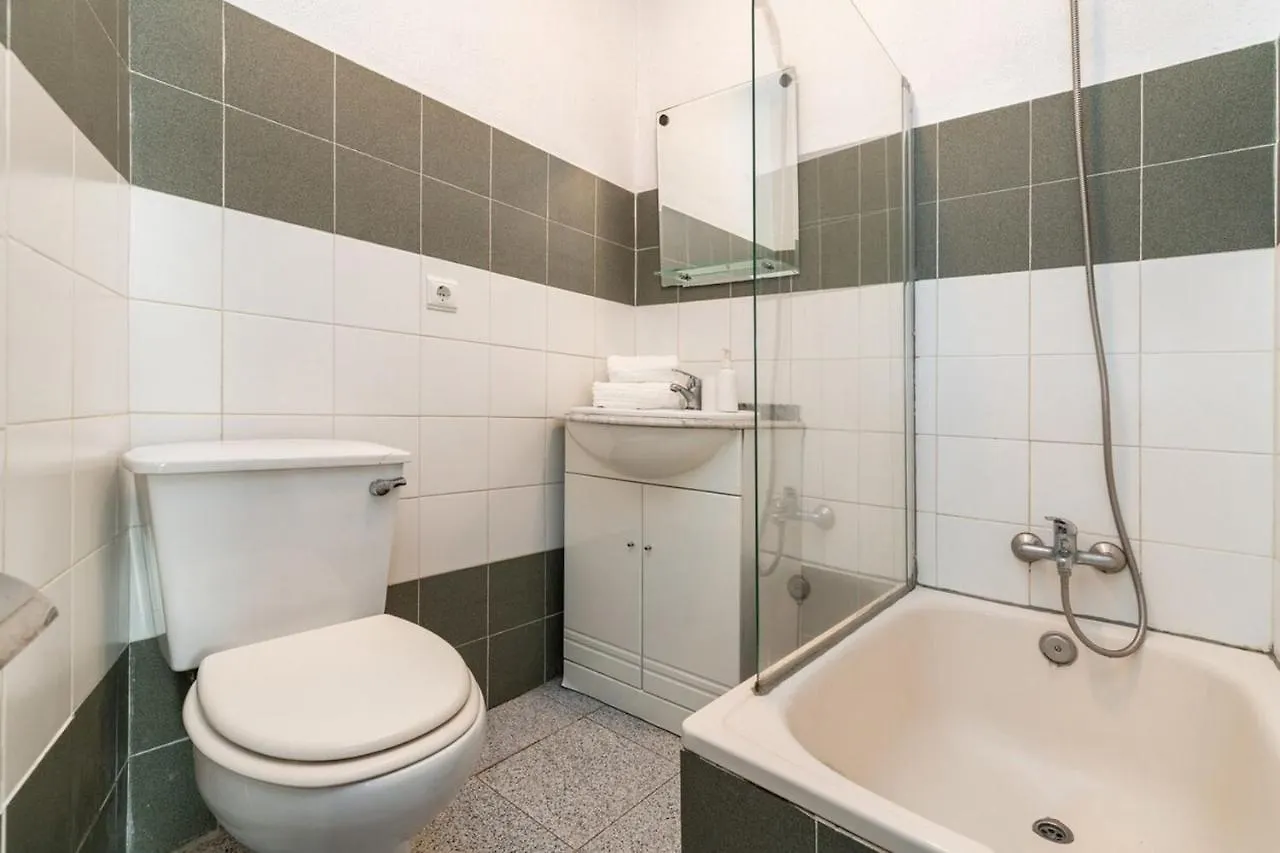 Charming 2 Bedroom Apartment Next To Praca Da Figueira Lisboa 0*,
