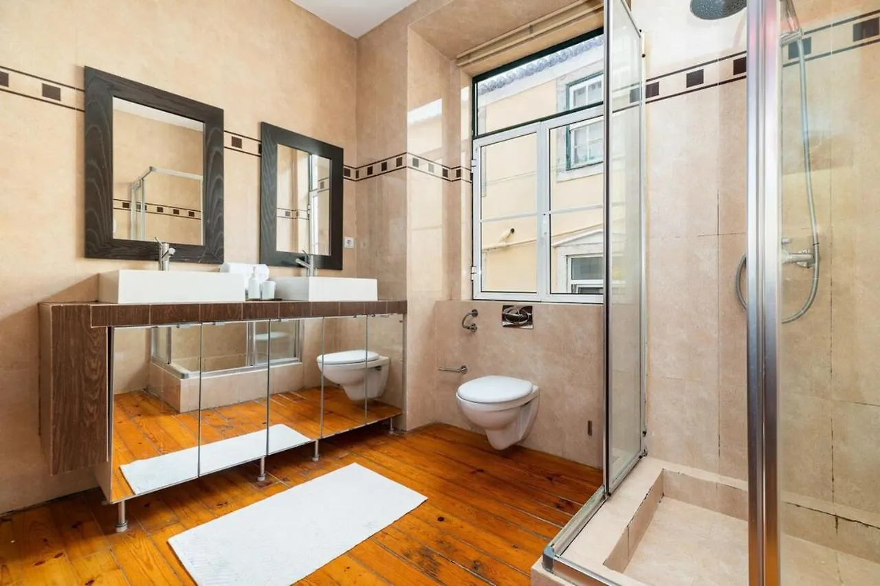 Charming 2 Bedroom Apartment Next To Praca Da Figueira Lizbona